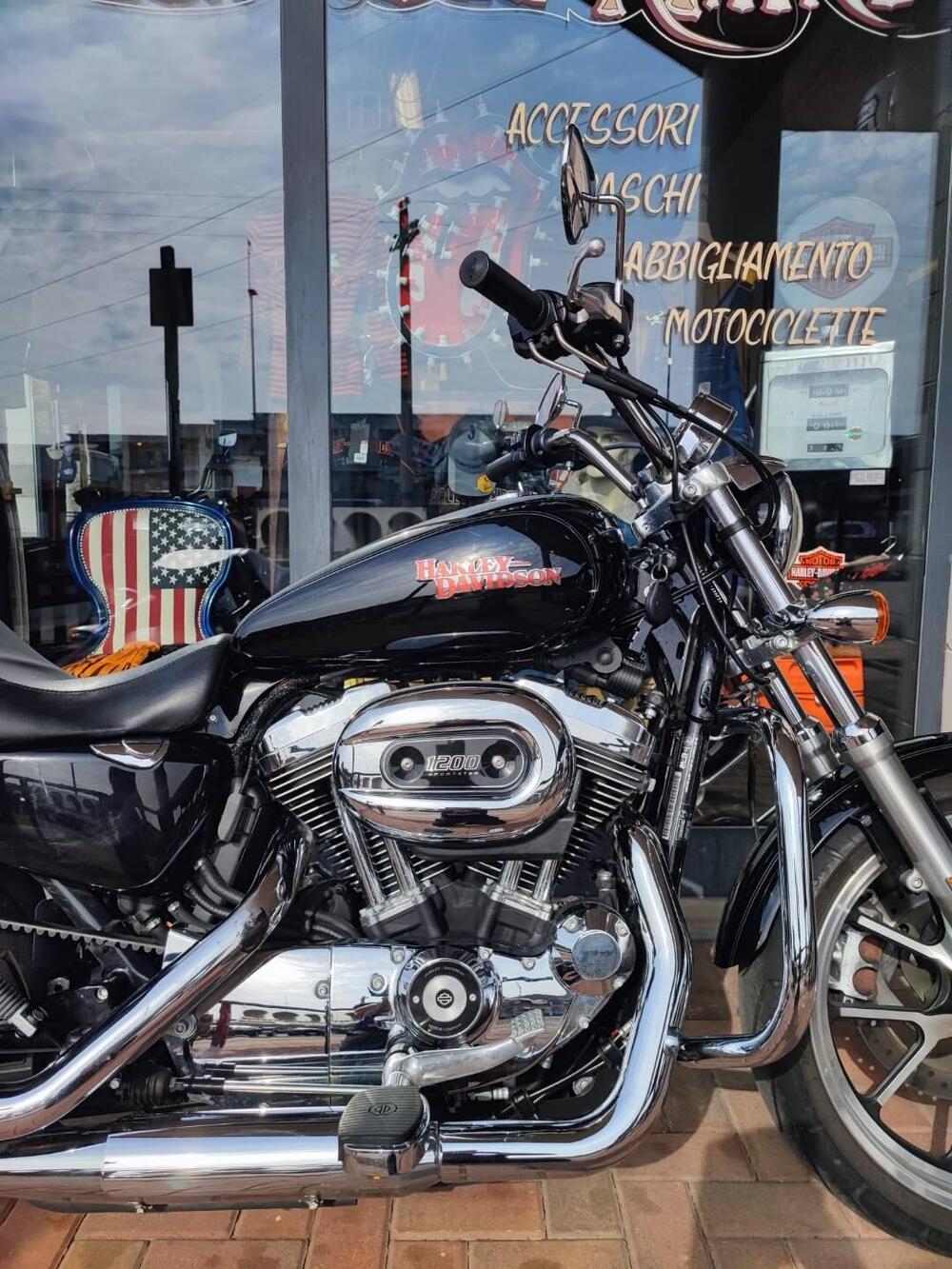 Harley-Davidson 1200 SuperLow (2014 - 16) - XL 1200T (2)