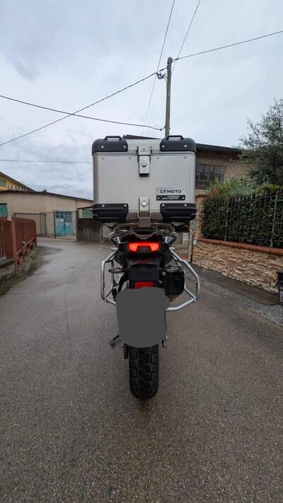 CFMOTO 800MT Touring (2022 - 25) usata