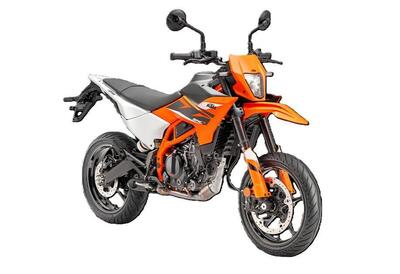 KTM 125 SMC R (2025) nuova