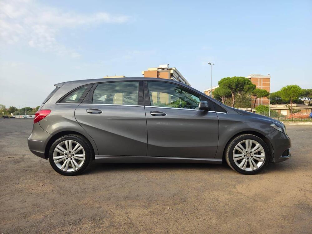 Mercedes-Benz Classe B usata a Roma (3)
