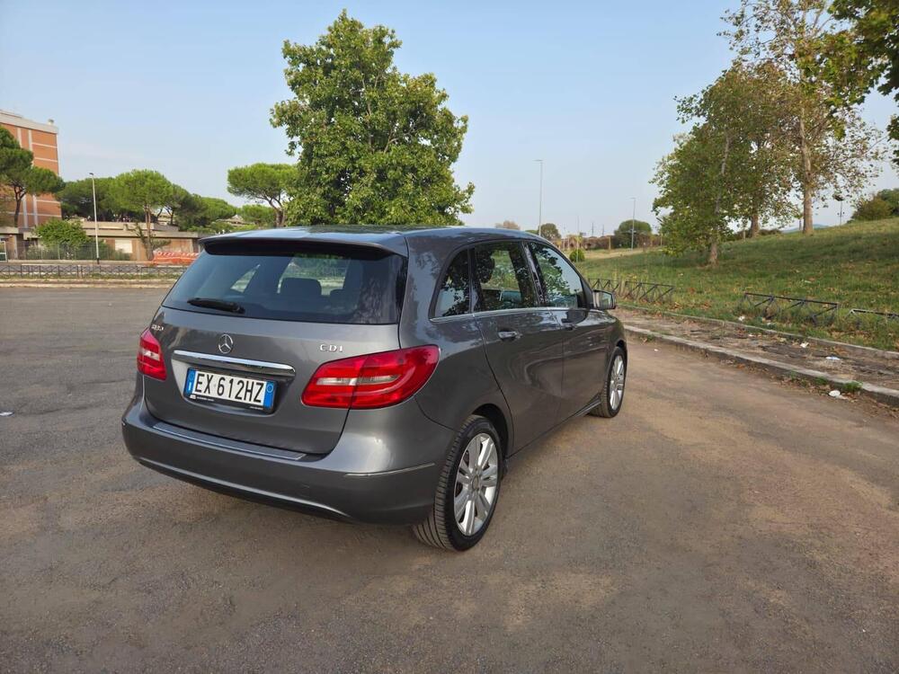 Mercedes-Benz Classe B usata a Roma (5)
