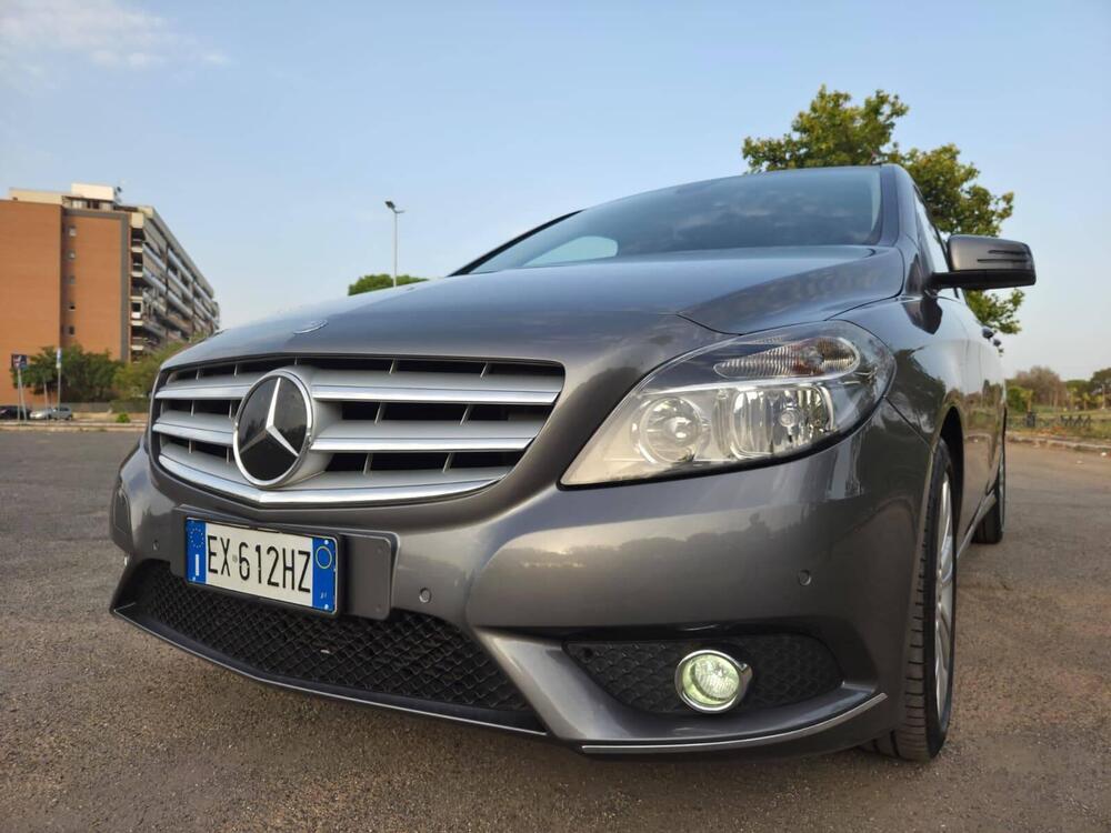 Mercedes-Benz Classe B usata a Roma (9)