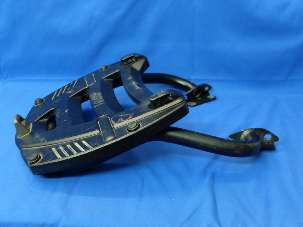 PORTAPACCHI HONDA VFR 800 98/02 CON PIASTRA GIVI