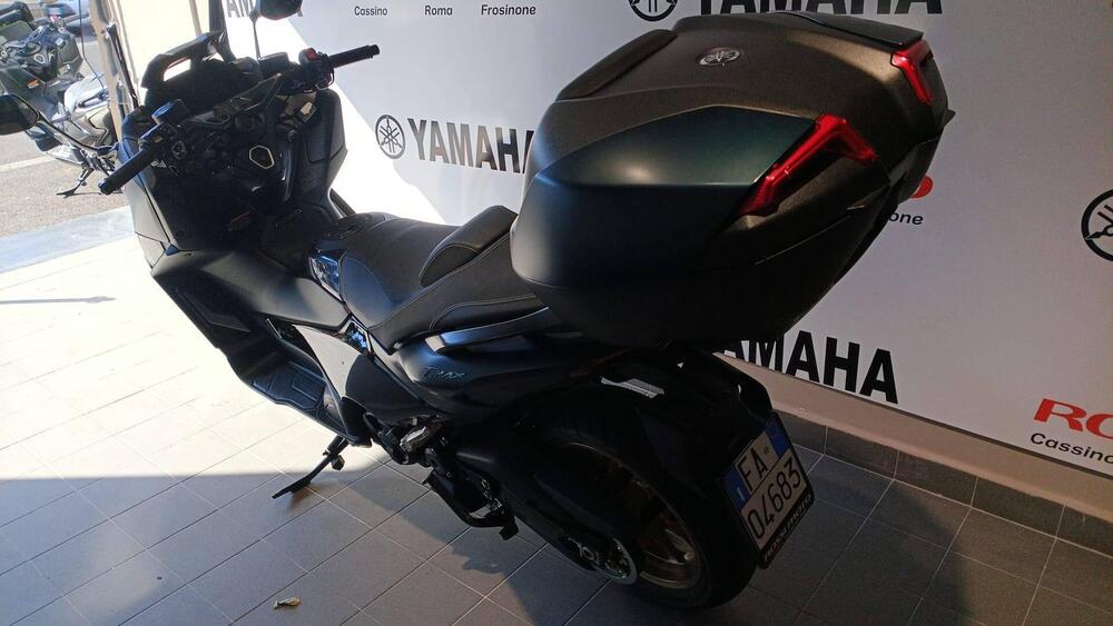 Yamaha T-Max 560 Tech Max (2022 - 24) (3)