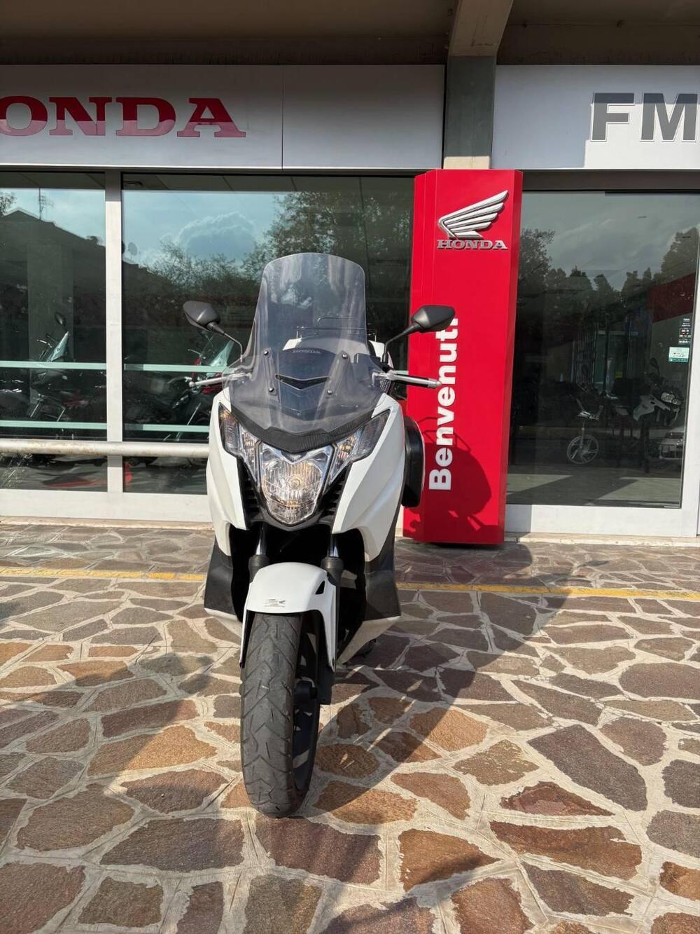 Honda Integra 750 DCT (2016 - 17) (4)