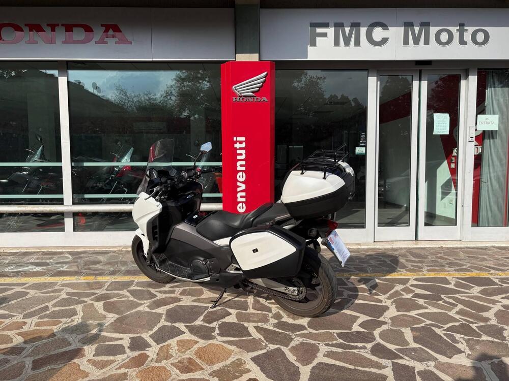 Honda Integra 750 DCT (2016 - 17) (6)