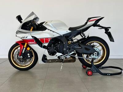 Yamaha YZF R1 World GP 60th Anniversary (2022 - 23) usata