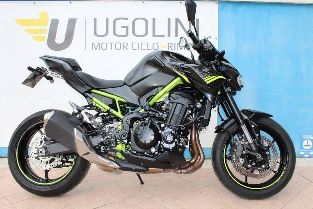 Kawasaki Z 900 (2021 - 24) (5)