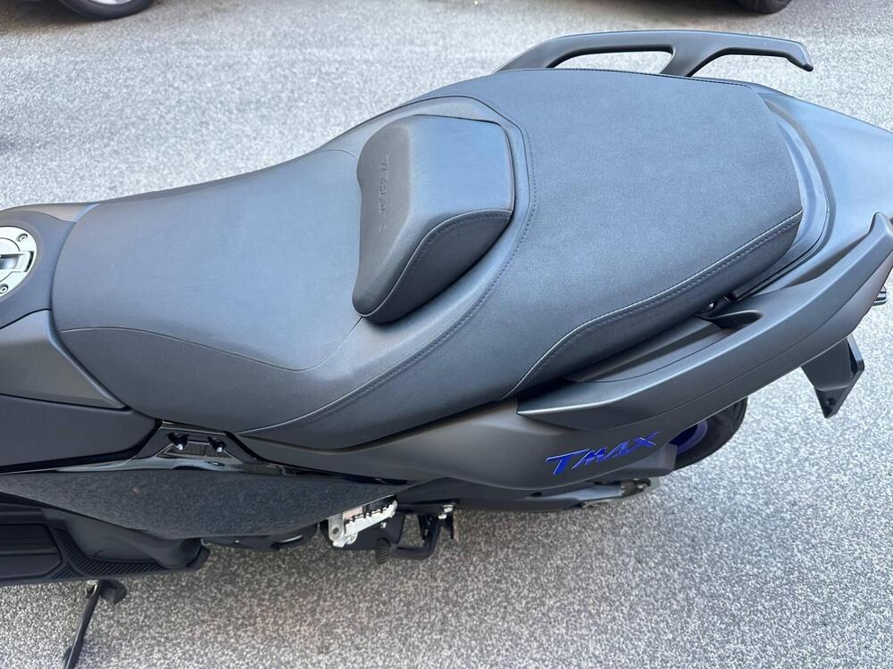 Yamaha T-Max 560 (2025 - 26) (10)