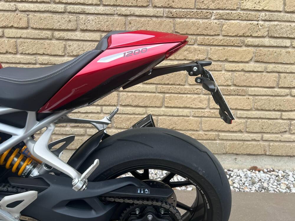 Triumph Speed Triple 1200 RS (2021 - 24) (6)