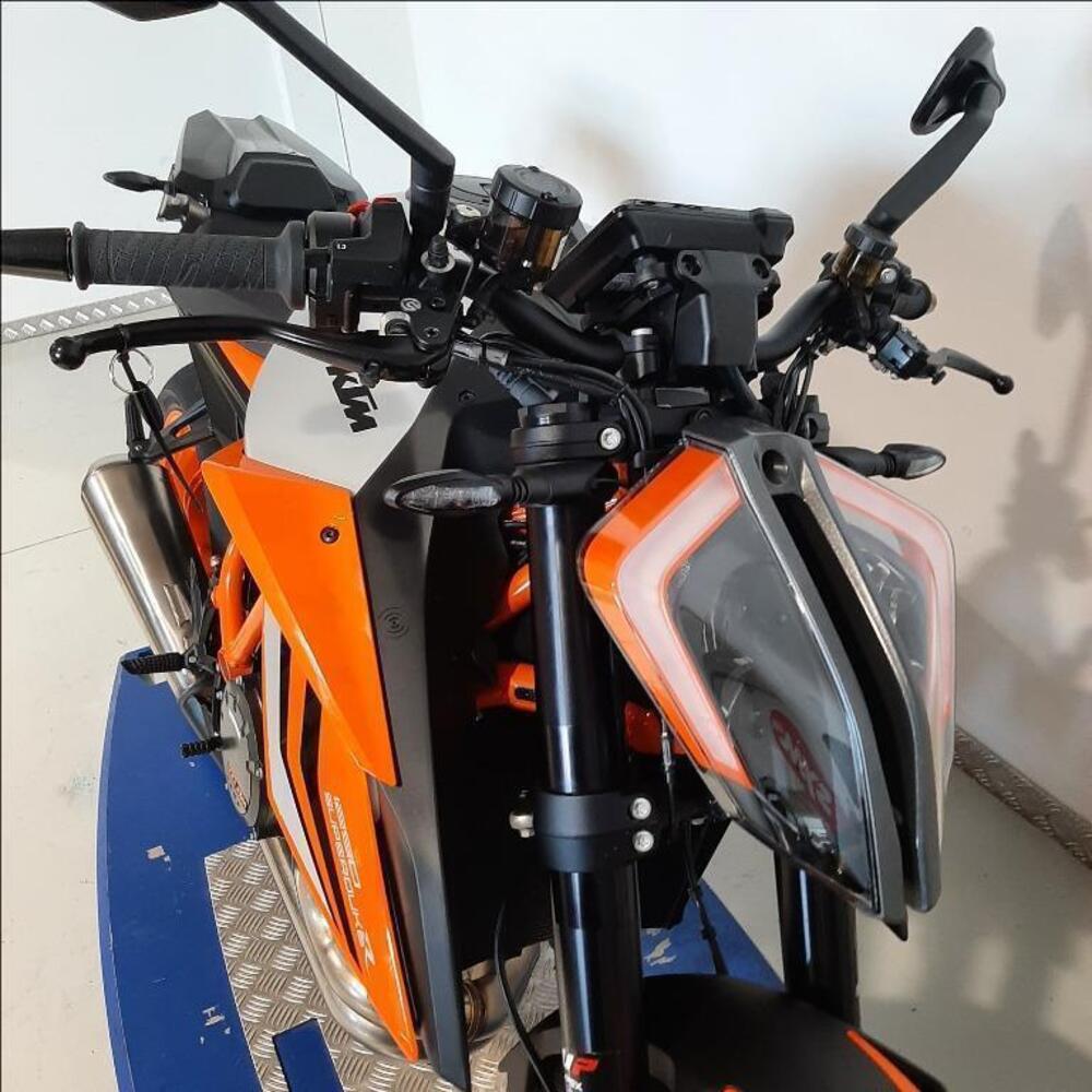 KTM 1290 Super Duke R EVO (2022 - 23) (4)
