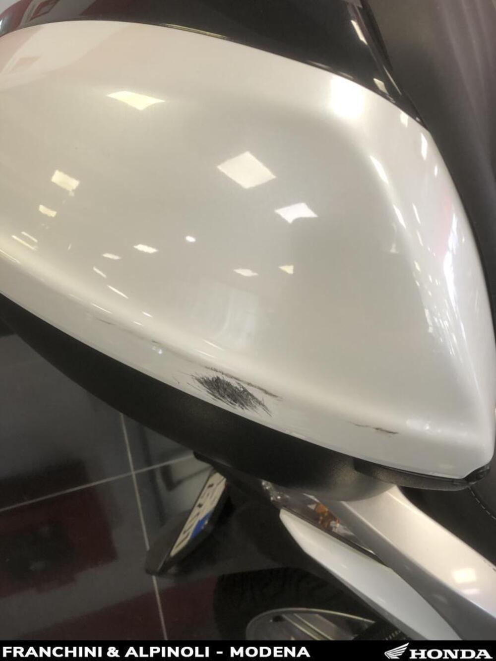 Honda SH 300 i ABS (2016 - 20) (3)