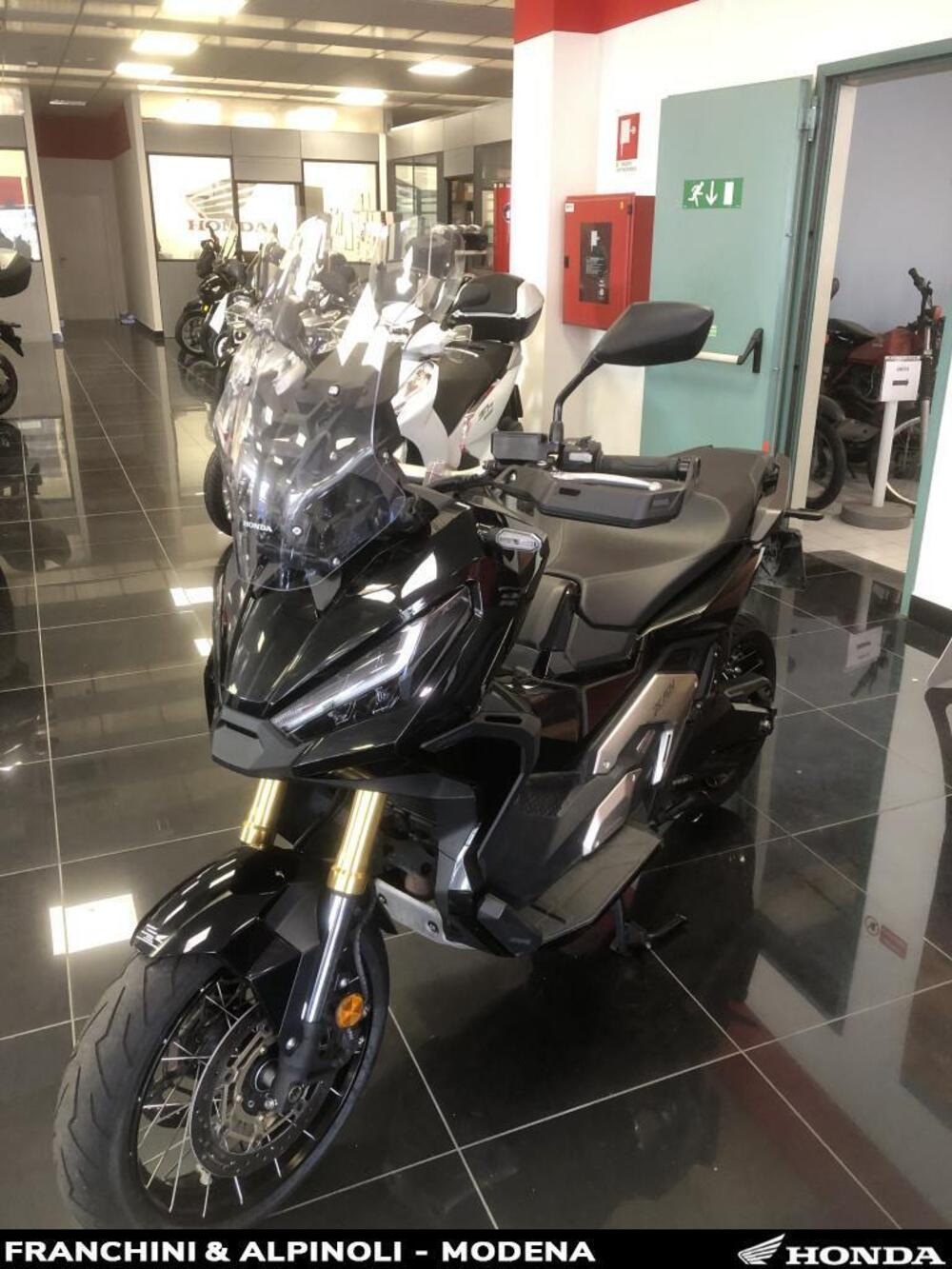 Honda X-ADV 750 DCT (2021 - 24) (8)