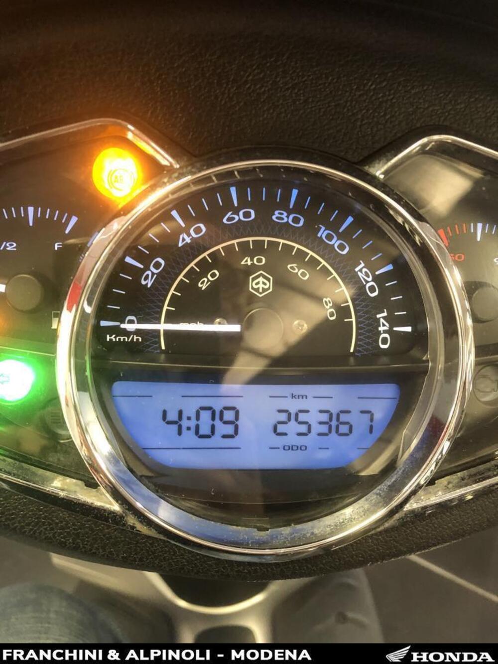 Piaggio Medley 150 (2020) (3)