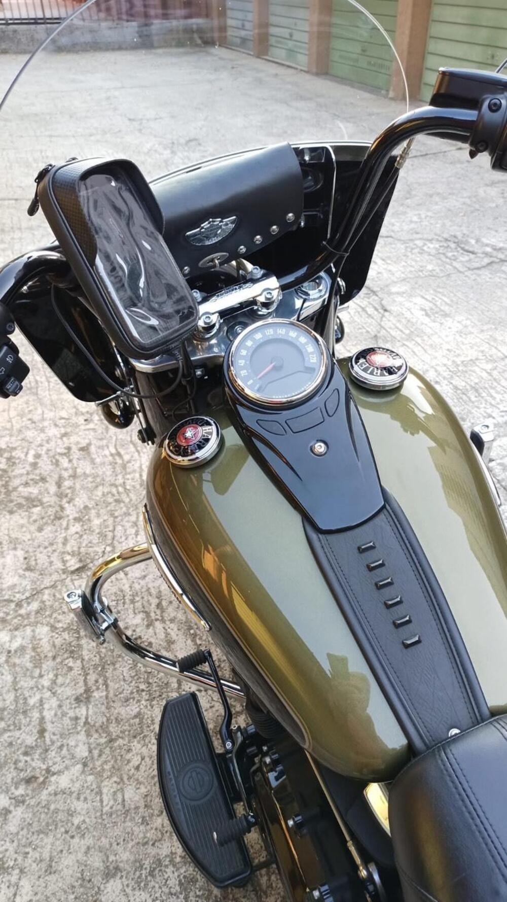 Harley-Davidson 114 Heritage Classic (2018 - 20) - FLHCS (7)