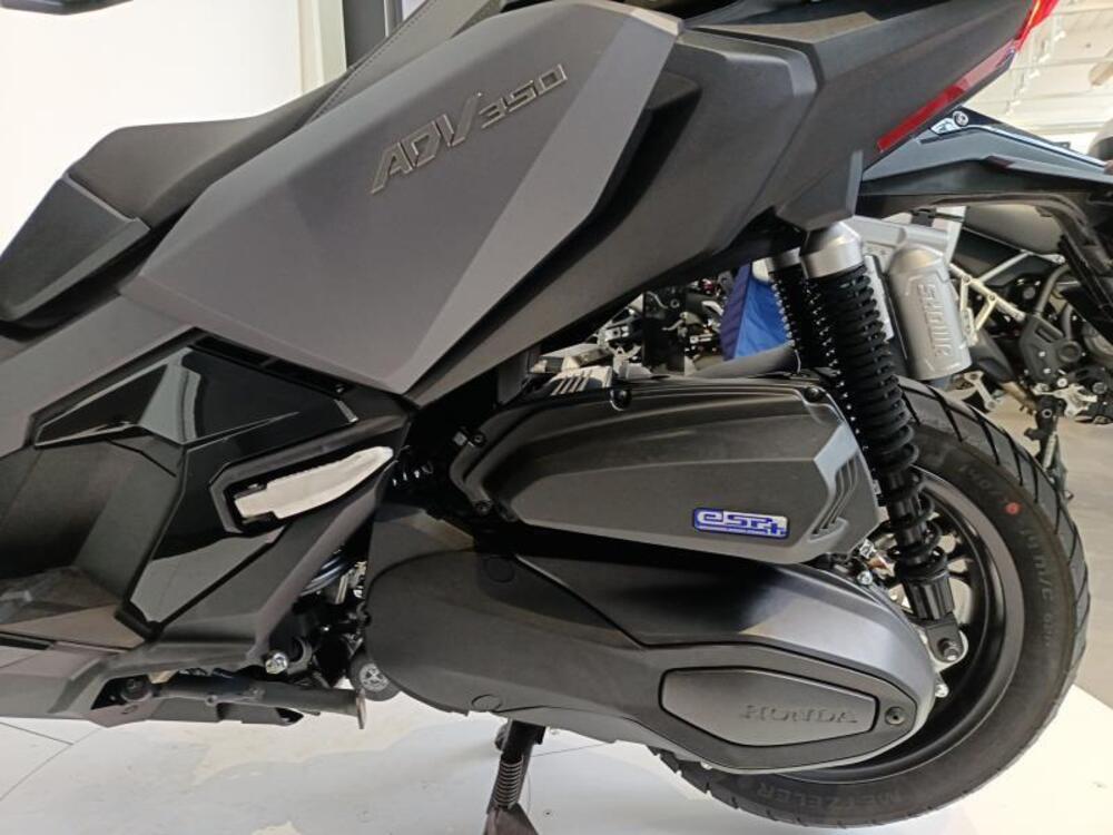 Honda ADV 350 (2022 - 24) (13)