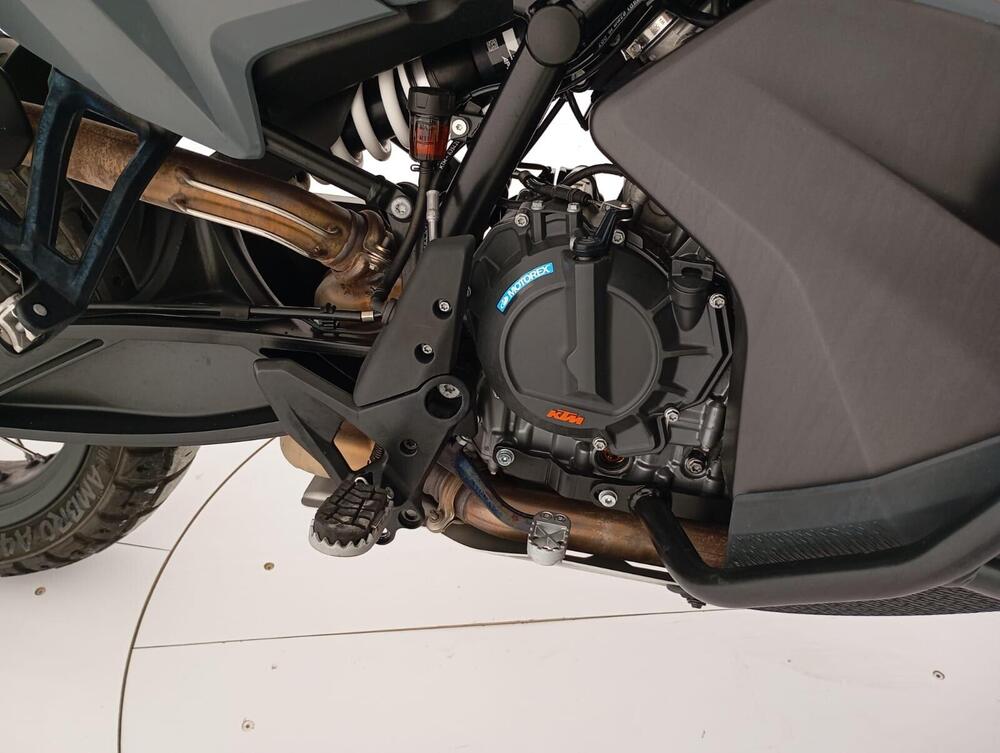 KTM 890 Adventure L (2021) (6)