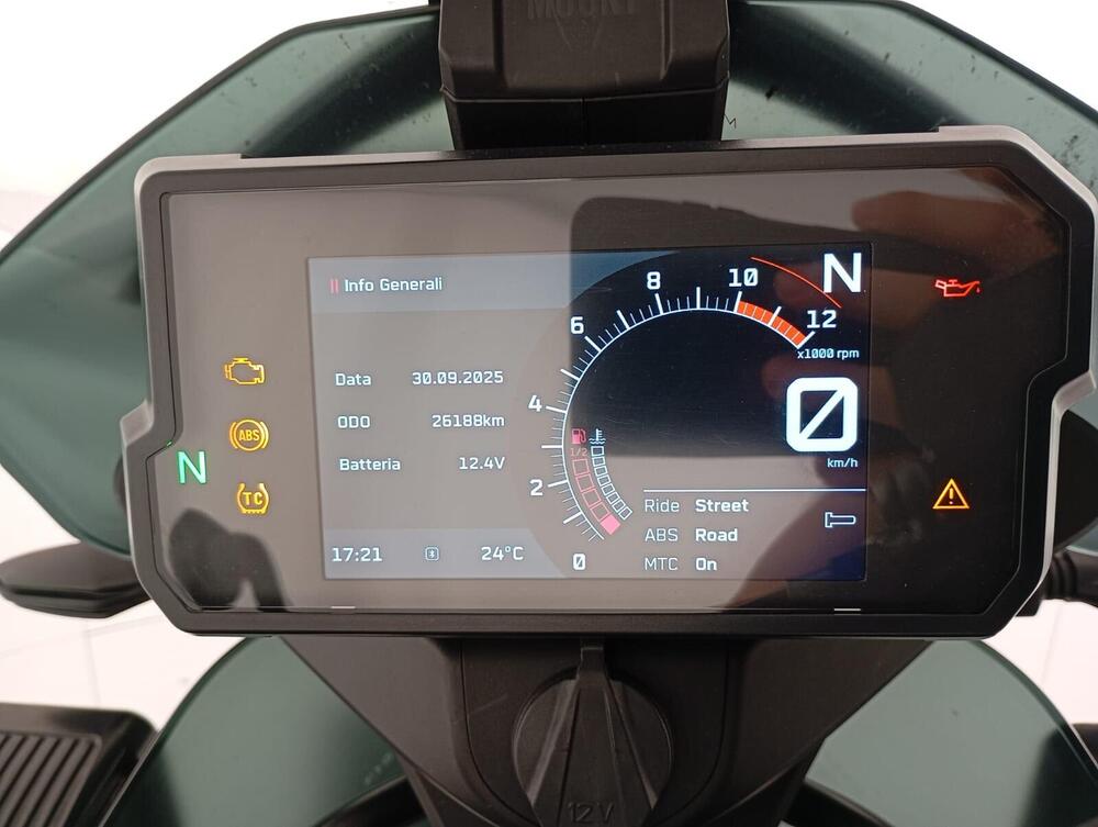 KTM 890 Adventure L (2021) (11)