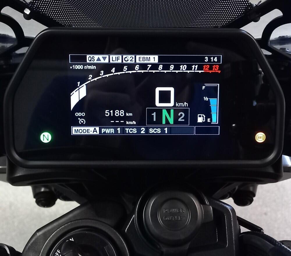 Yamaha MT-10 (2022 - 26) (4)