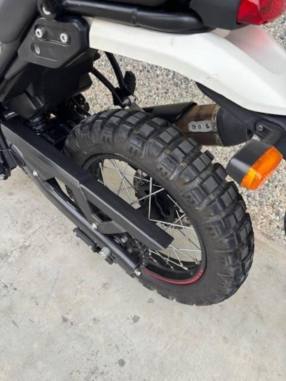 Royal Enfield Scram 411 (2022 - 24) (8)