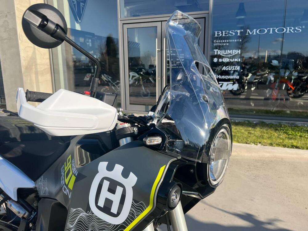 Husqvarna Norden 901 Expedition (2025 - 26) (3)