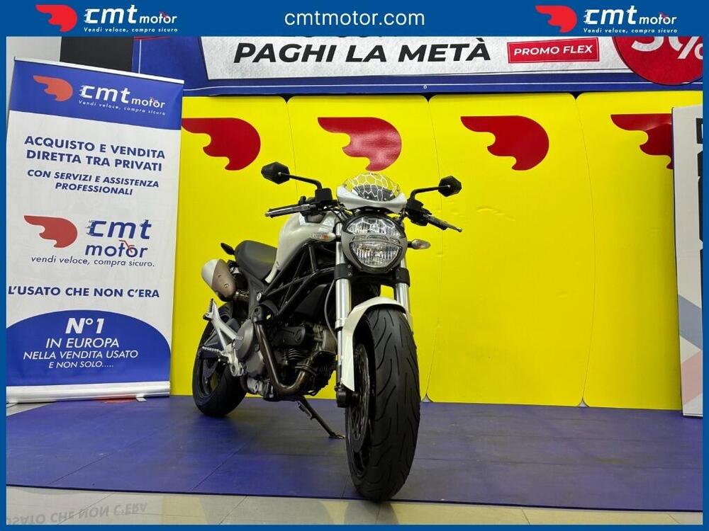 Ducati Monster 696 Plus (2007 - 14) (2)