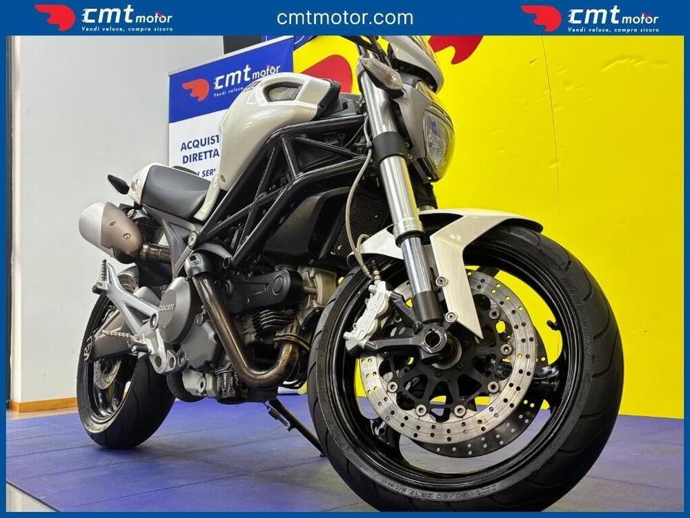 Ducati Monster 696 Plus (2007 - 14) (9)