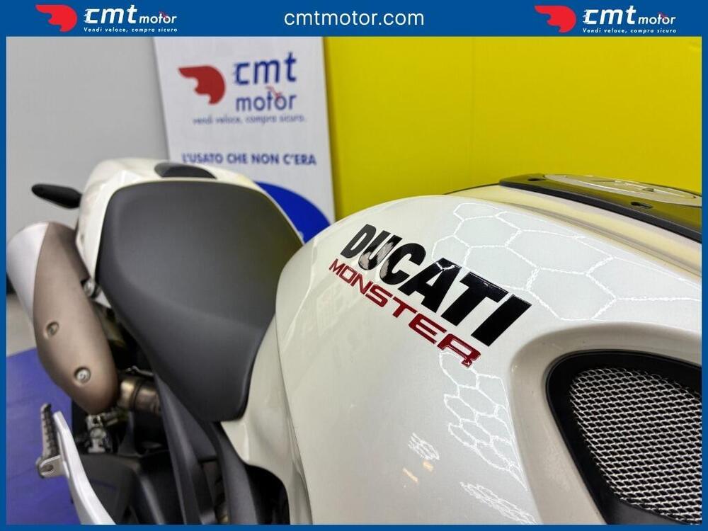 Ducati Monster 696 Plus (2007 - 14) (11)