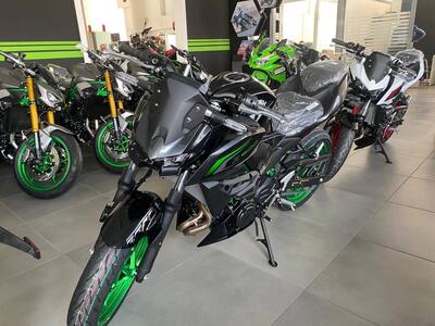 Kawasaki Z 500 SE (2024 - 26) nuova
