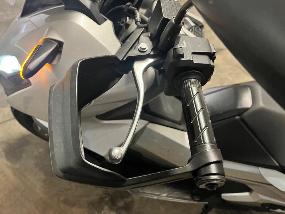 Honda ADV 350 (2022 - 24) (9)