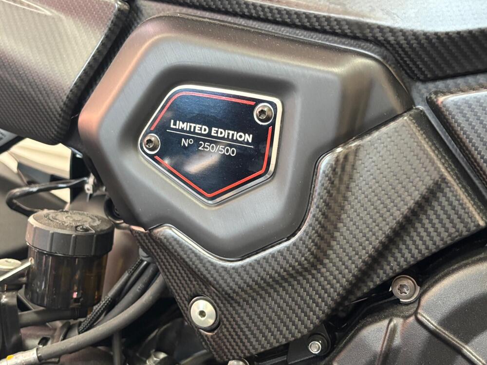 Ducati Diavel for Bentley (2024) (10)