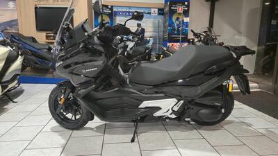 Keeway Motor Terrafina 350i (2025) nuova