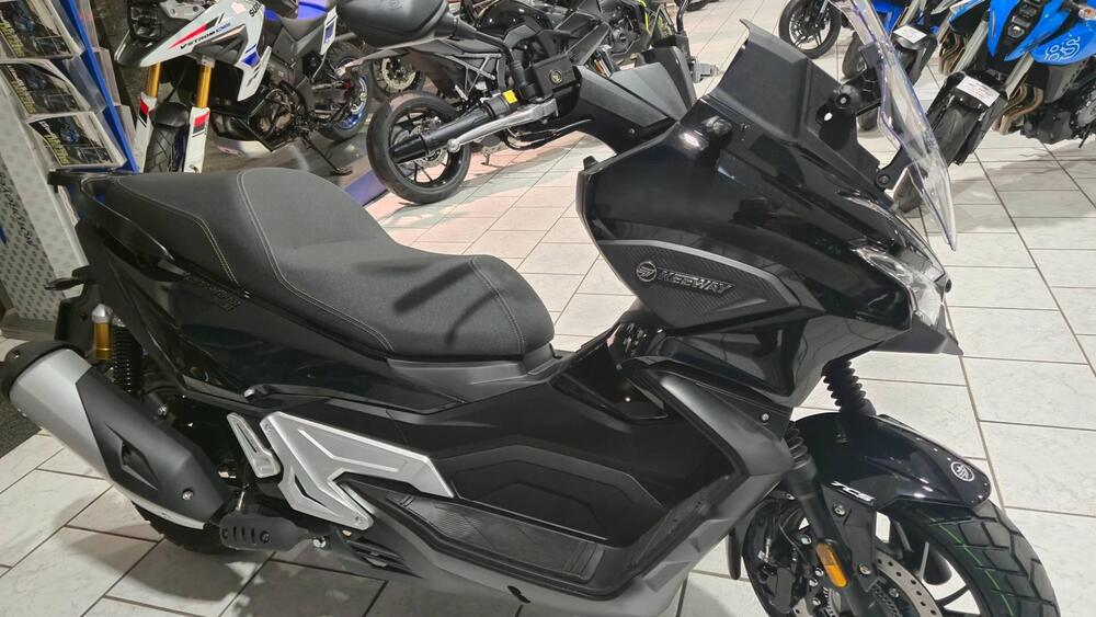 Keeway Motor Terrafina 350i (2025 - 26) (3)