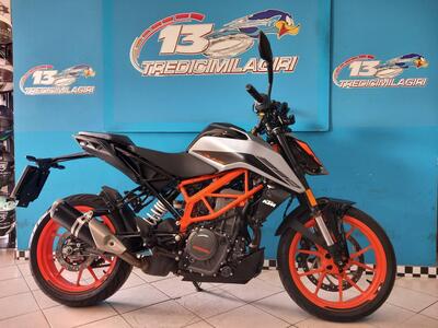 KTM 390 Duke (2021 - 23) usata