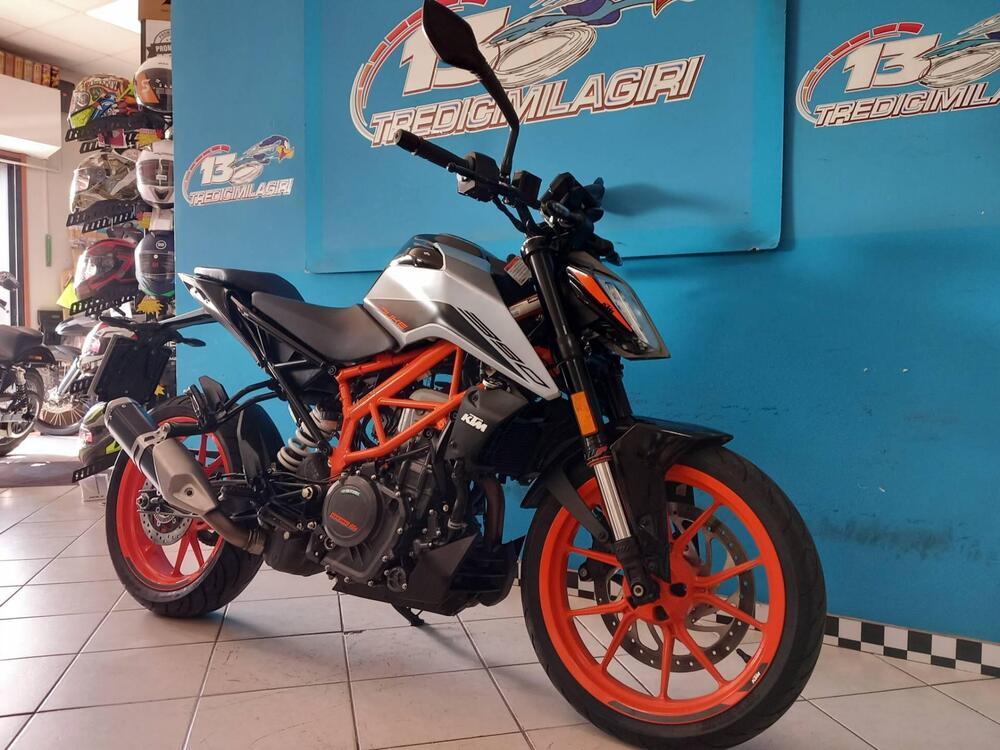 KTM 390 Duke (2021 - 23) (2)