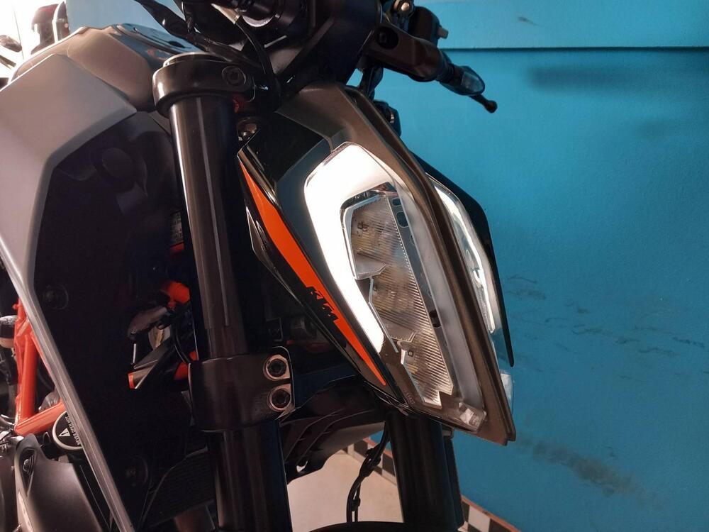 KTM 390 Duke (2021 - 23) (18)