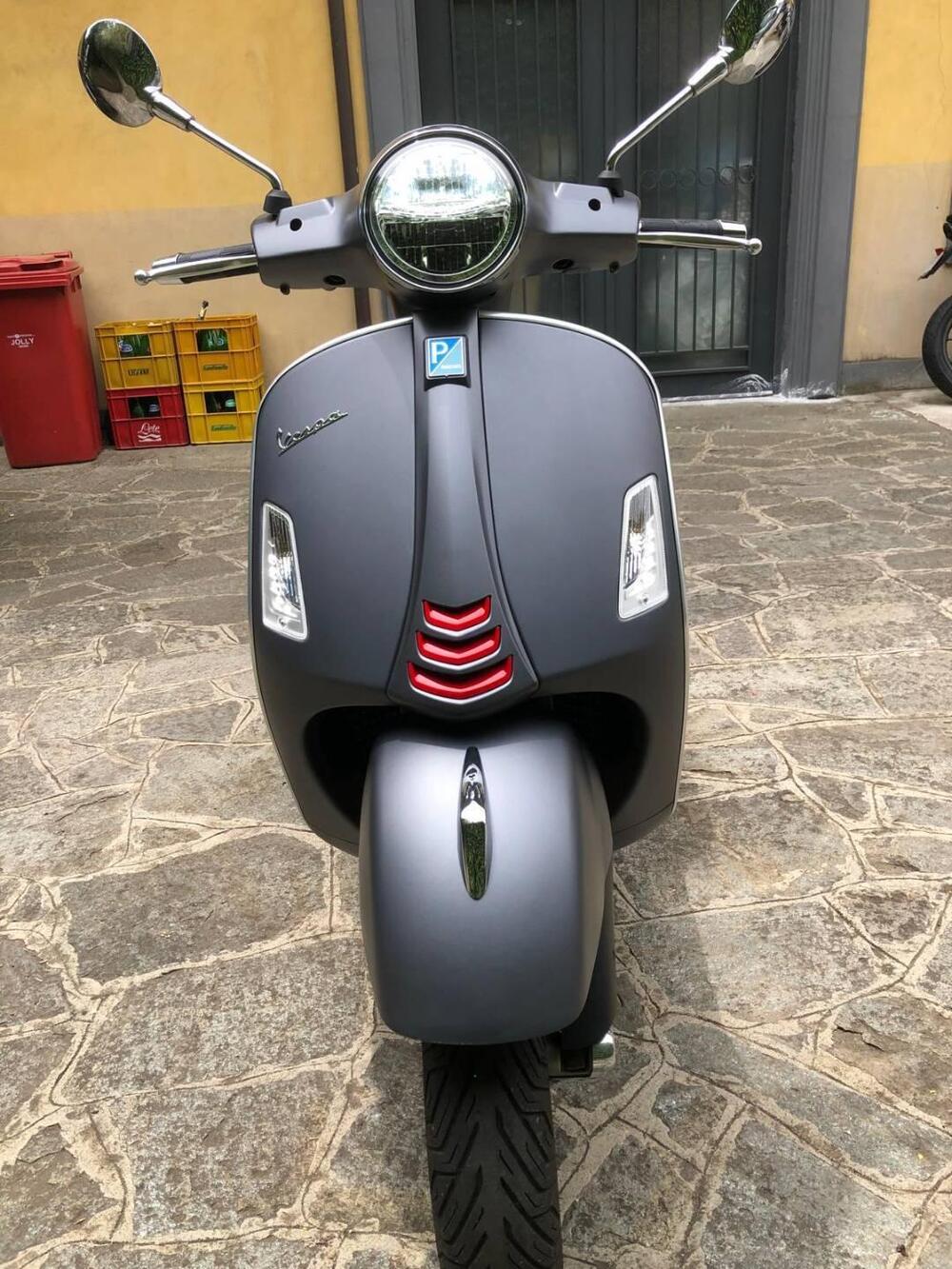 Vespa GTS 300 Super Sport (2017 - 19) (10)