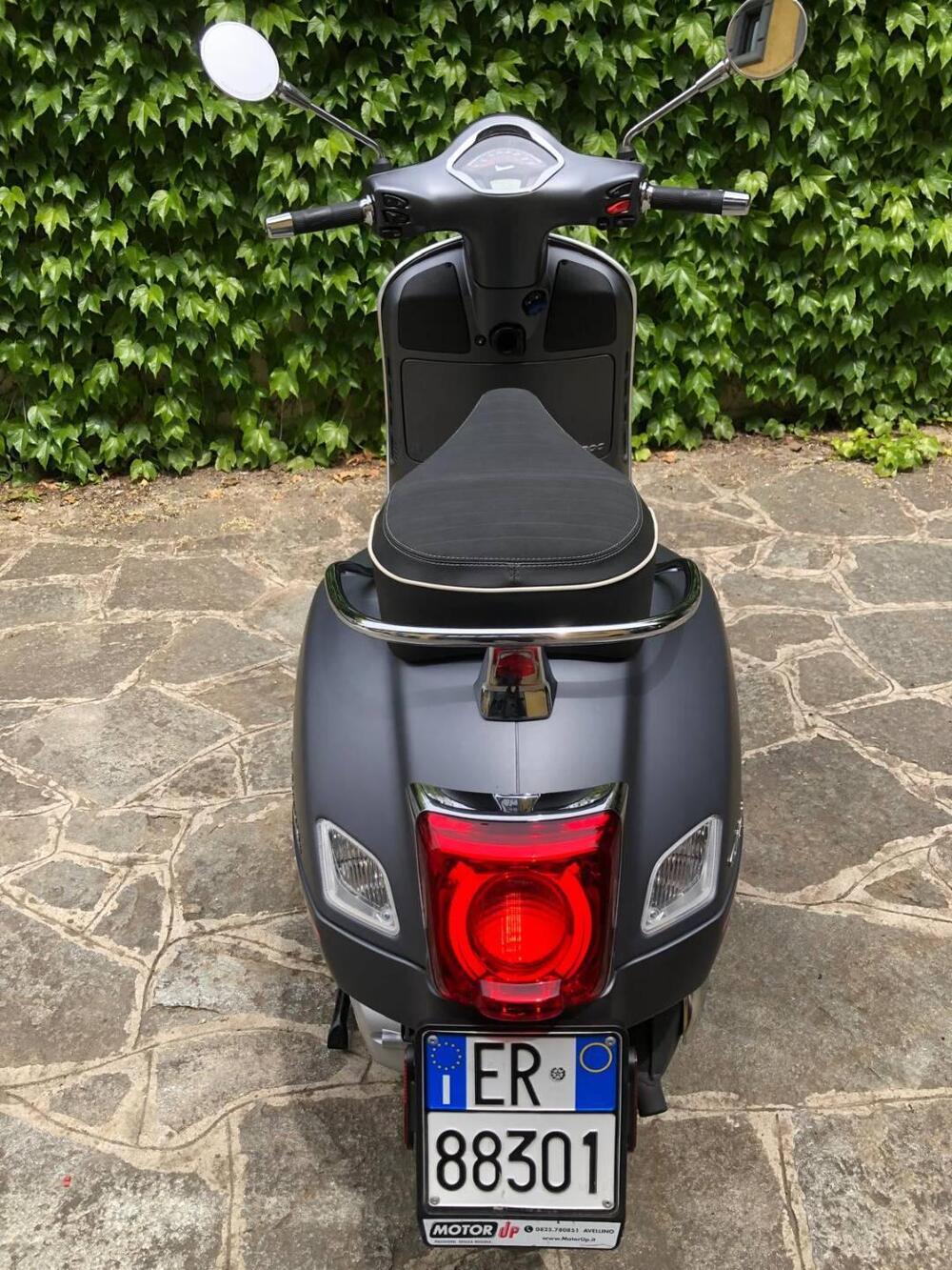 Vespa GTS 300 Super Sport (2017 - 19) (12)