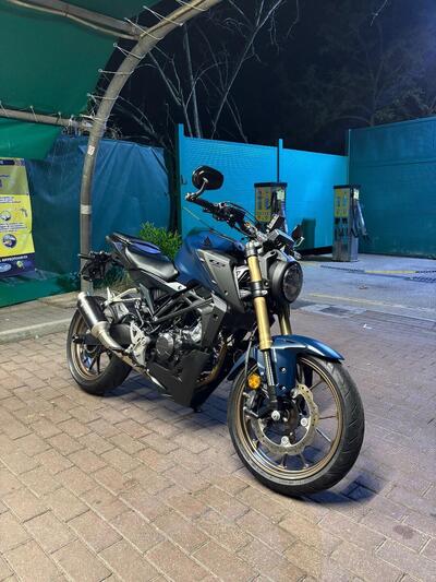 Honda CB 125 R (2024 - 25) usata