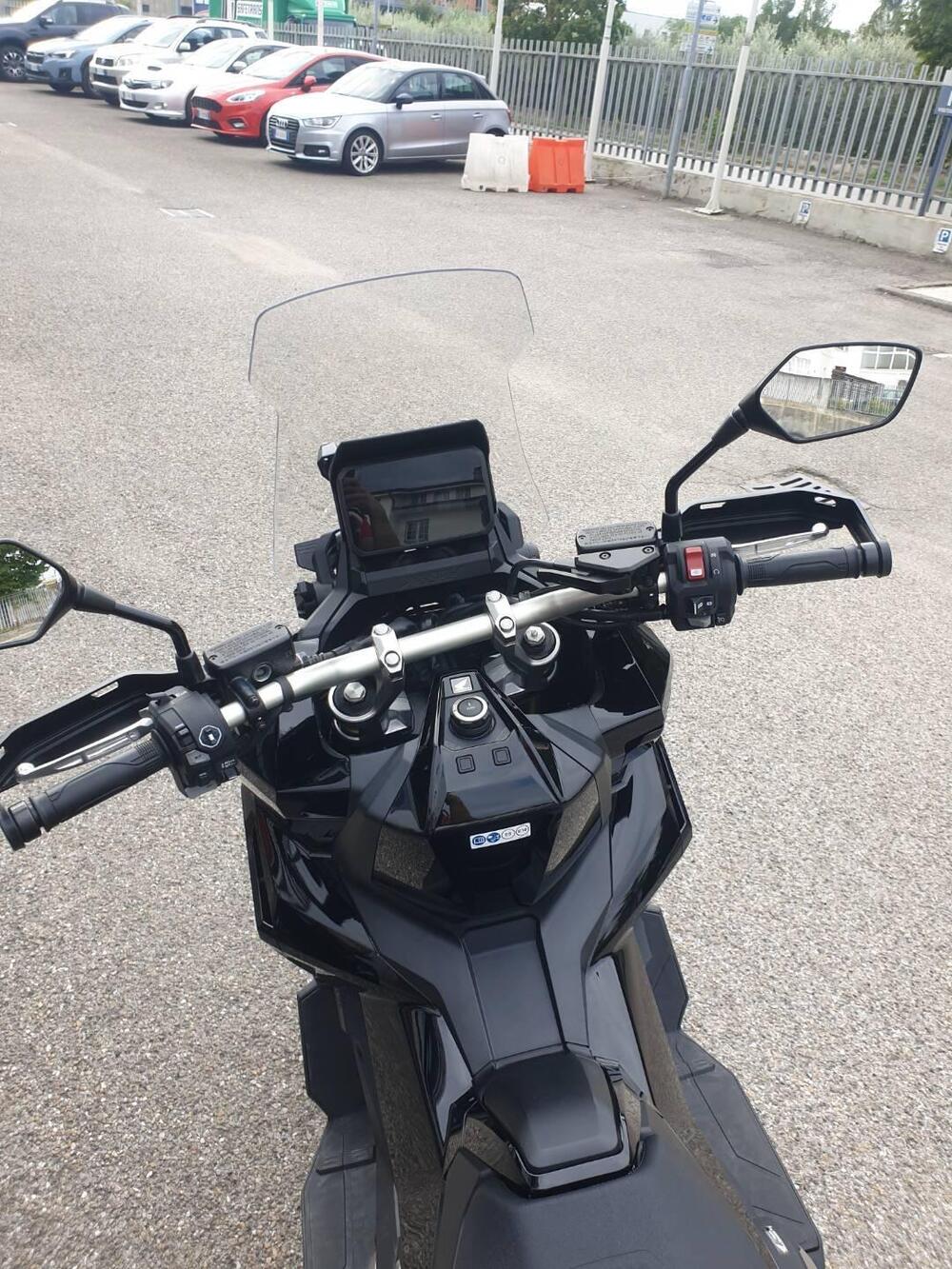 Honda X-ADV 750 (2025 - 26) (4)