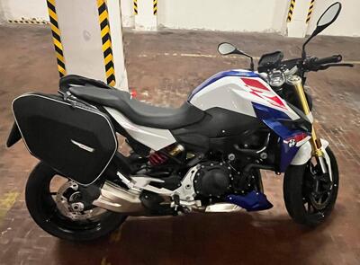 Bmw F 900 R (2021 - 24) usata