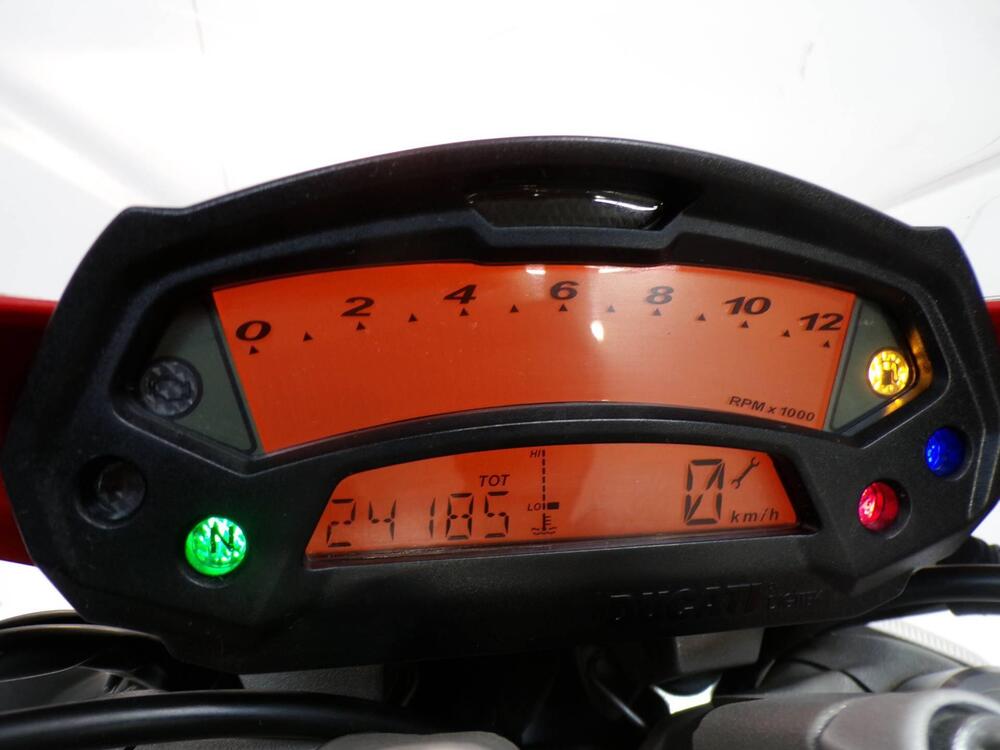 Ducati Monster 696 Plus (2007 - 14) (11)