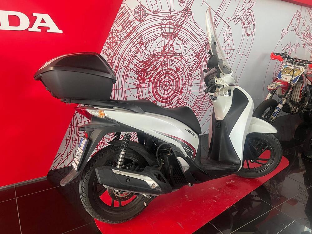 Honda SH 125 i ABS (2013 - 17) (3)