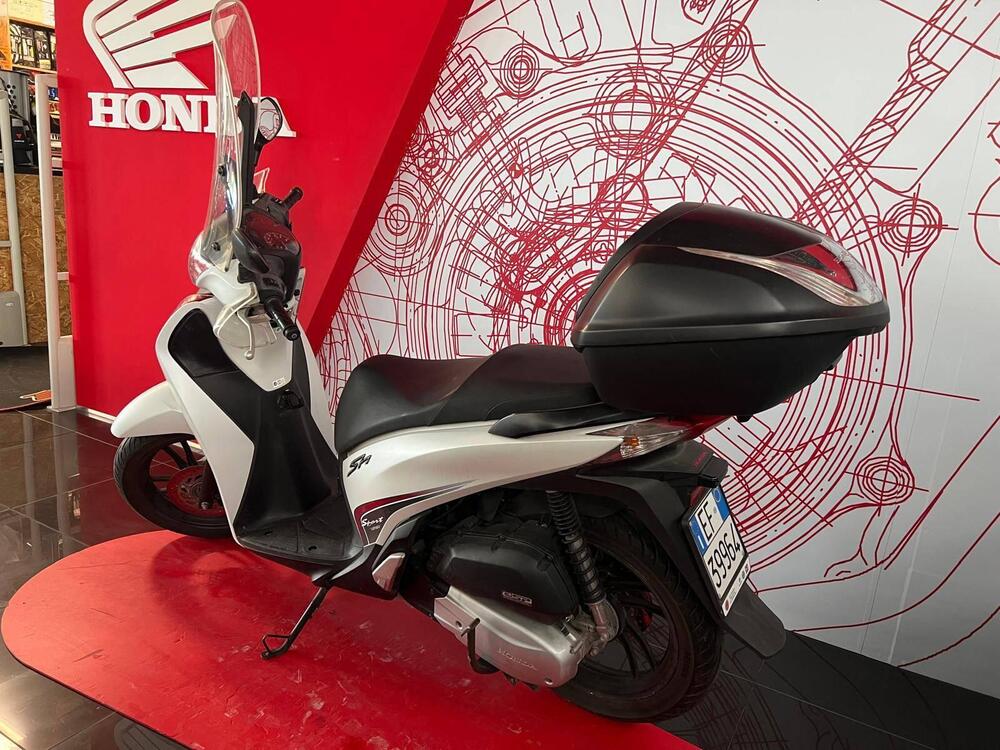 Honda SH 125 i ABS (2013 - 17) (5)