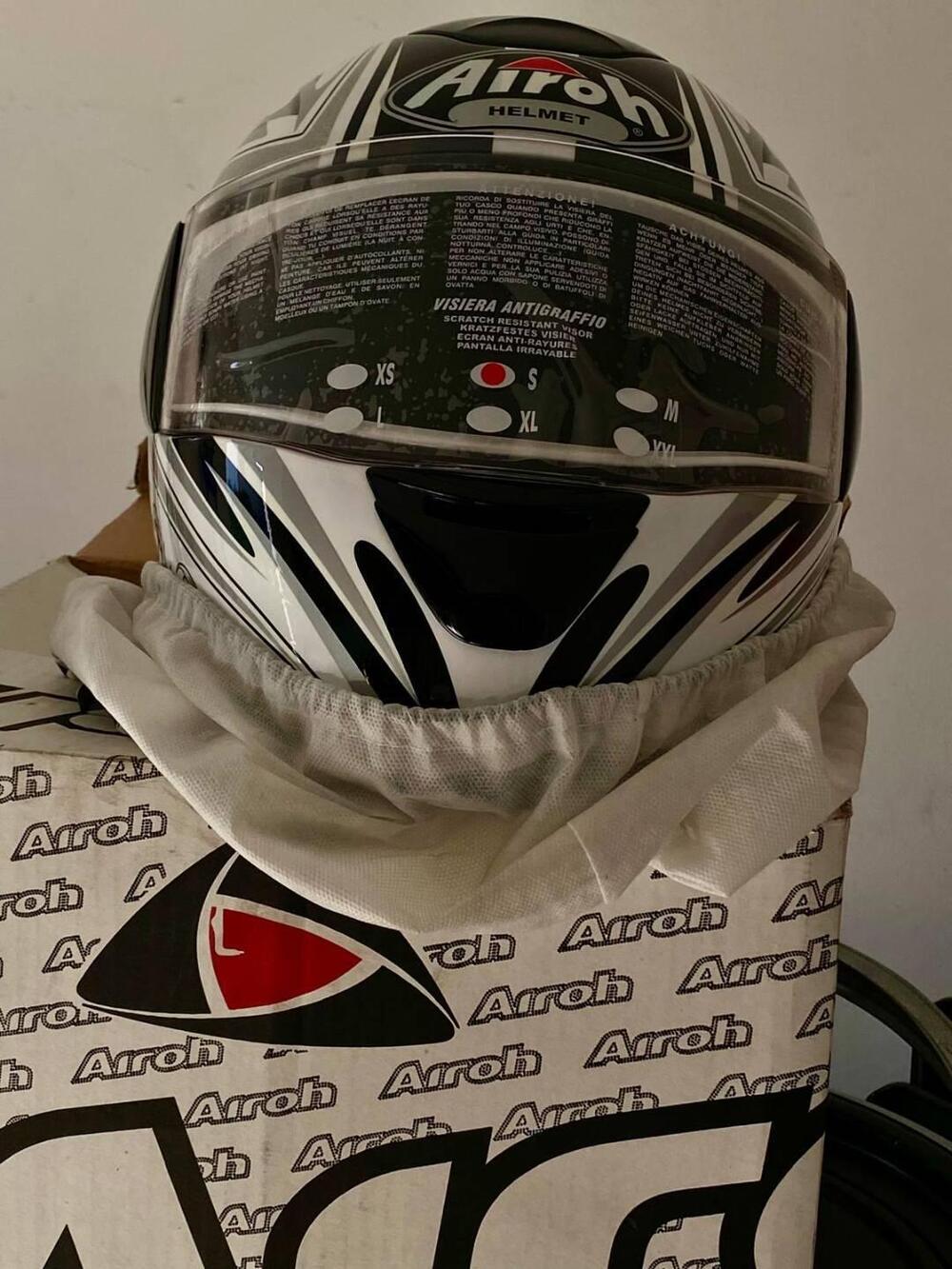 Ducati Monster 620 Dark (2003 - 06) (2)