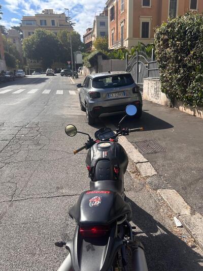 Ducati Monster 600 Dark (2002) usata