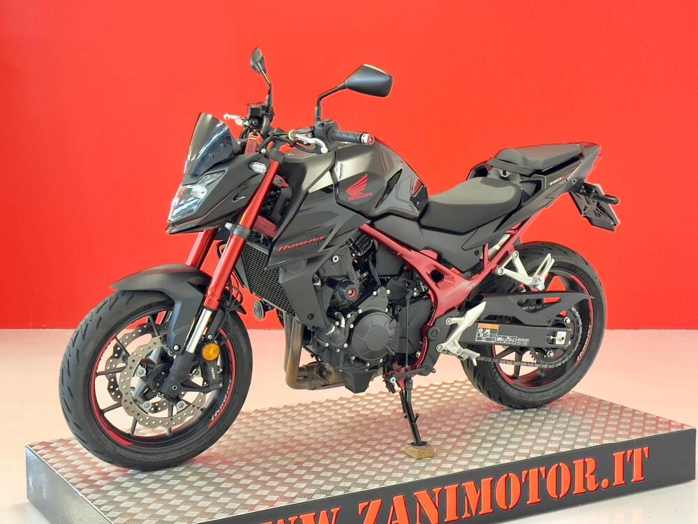Honda CB 750 Hornet (2023 - 24) (4)