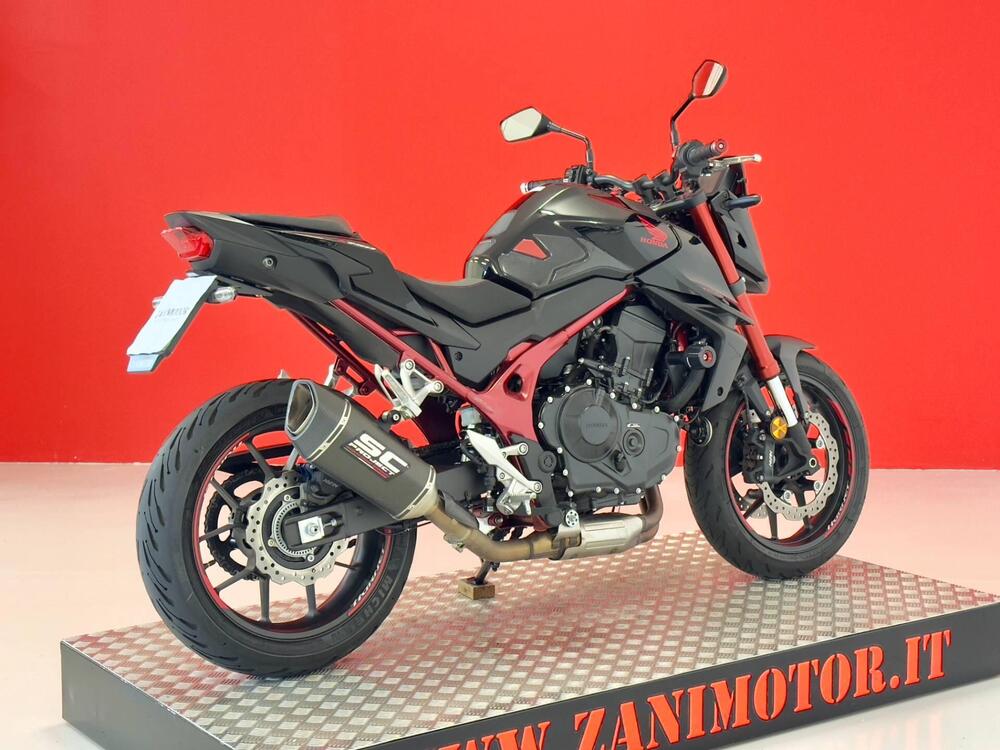 Honda CB 750 Hornet (2023 - 24) (8)