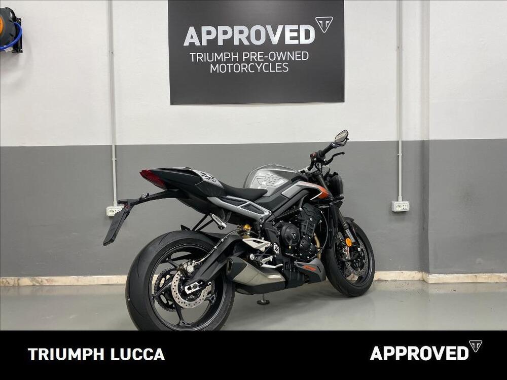 Triumph Street Triple 765 RS (2023 - 26) (2)