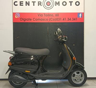 Vespa 50 ET2 (1997 - 98) usata